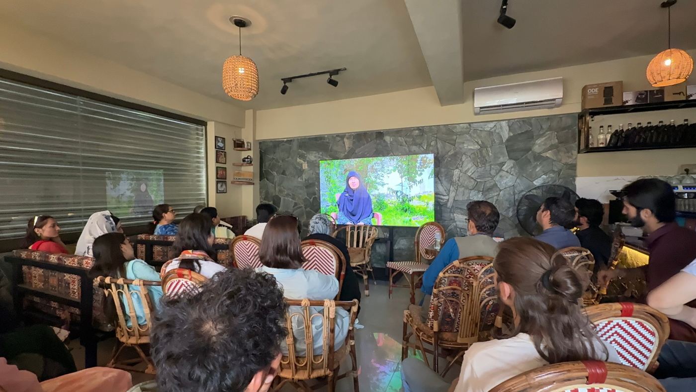 A public screening of a trainee documentary